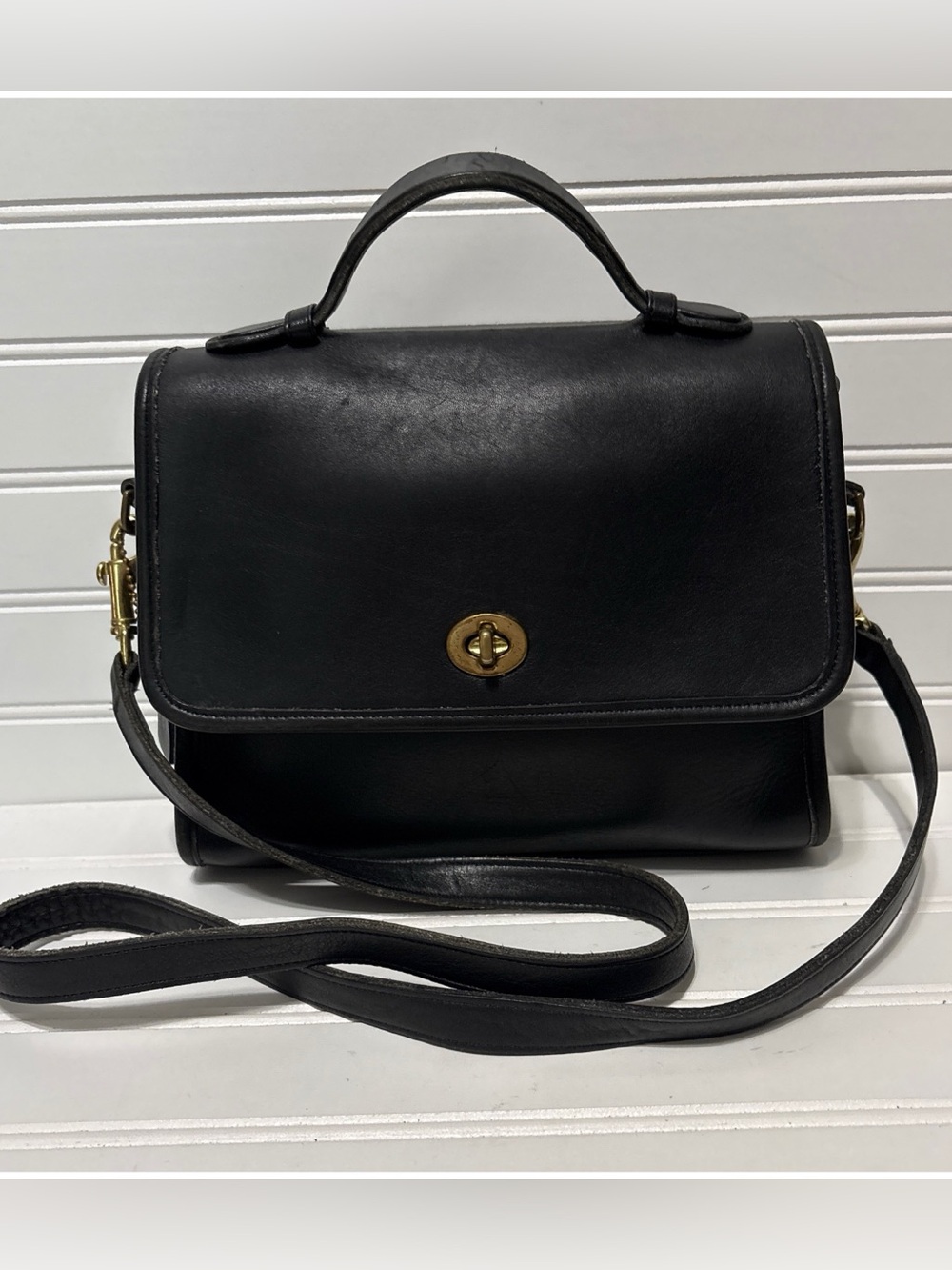 COACH Court Vintage Black Leather Shoulder Top Handle Crossbody Bag USA 9870